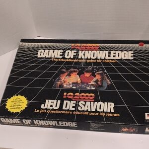 IQ 2000 Game of Knowledge Board Game